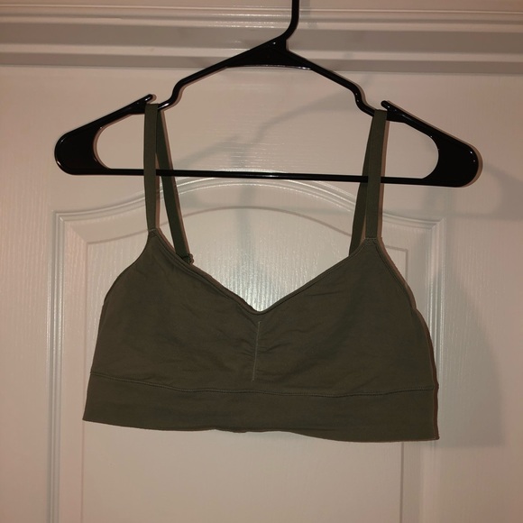 aerie Other - Aerie green sports bra